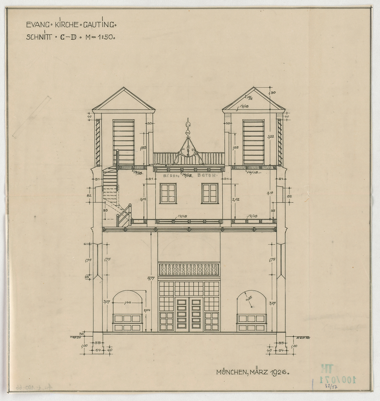 Die Schnitte zeigen die Raumabfolge im Kirchenschiff und Kirchenturm in ihrer heute bestehenden Form (mit Ausnahme einiger Umbauten)
